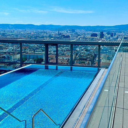 Panorama Sky Apartment I Rooftop Pool I Metro Station Відень Екстер'єр фото